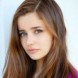 Deux r�les pour Holly Earl